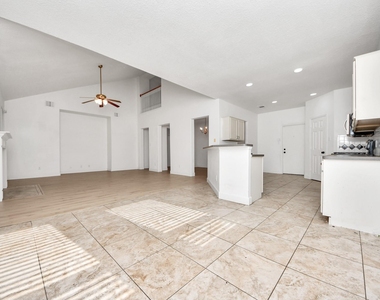 13515 Scarab Drive - Photo Thumbnail 36