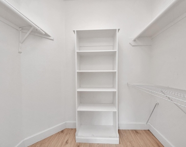 13515 Scarab Drive - Photo Thumbnail 12