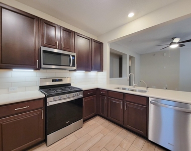 17311 Rock Willow Lane - Photo Thumbnail 11