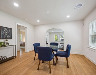 809 Gale Street - Photo Thumbnail 5