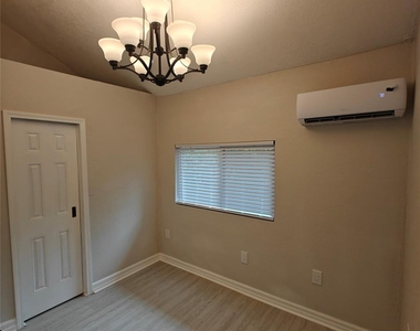 274 Lincoln Drive - Photo Thumbnail 5