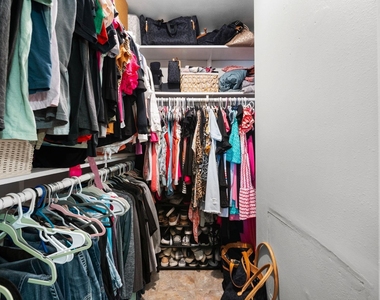 2015 Lee Street - Photo Thumbnail 8