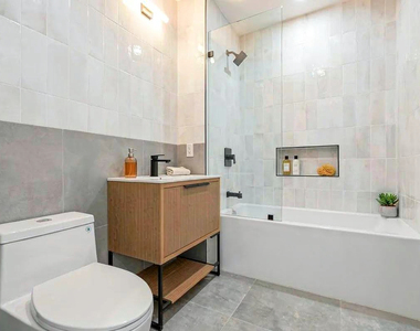 3092 Farragut Road - Photo Thumbnail 1