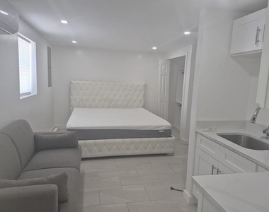 8846 Chilton Drive - Photo Thumbnail 22
