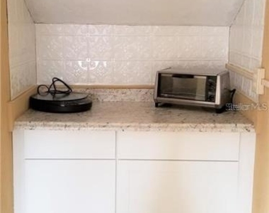 1411 E New York Avenue - Photo Thumbnail 3