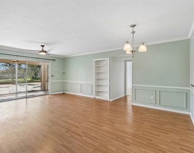 10354 Carrollwood Lane - Photo Thumbnail 8