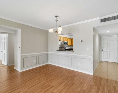 10354 Carrollwood Lane - Photo Thumbnail 9
