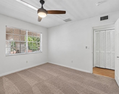 10354 Carrollwood Lane - Photo Thumbnail 17