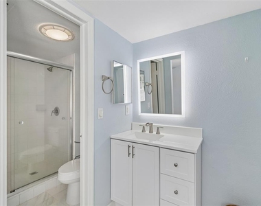 10354 Carrollwood Lane - Photo Thumbnail 14