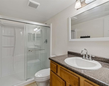 10354 Carrollwood Lane - Photo Thumbnail 18