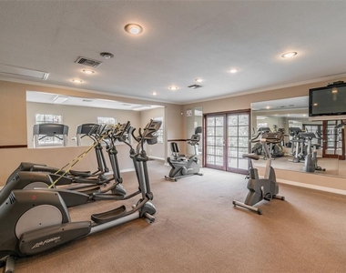10354 Carrollwood Lane - Photo Thumbnail 31