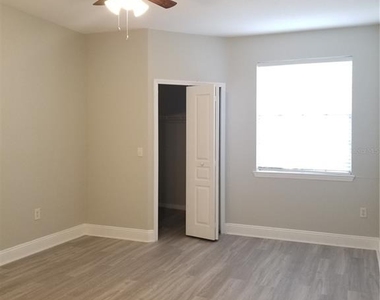 17102 Carrington Park Drive - Photo Thumbnail 5