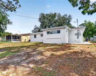 4125 Oakfield Avenue - Photo Thumbnail 24