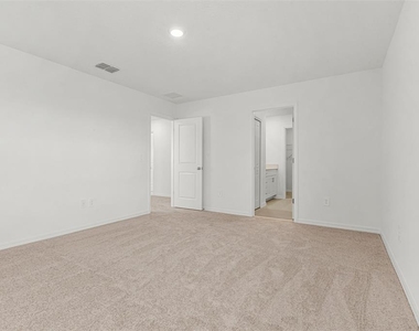 5767 Purple Finch Avenue - Photo Thumbnail 18
