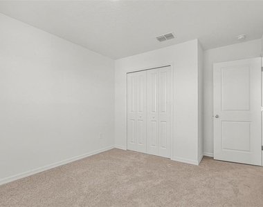 5767 Purple Finch Avenue - Photo Thumbnail 26