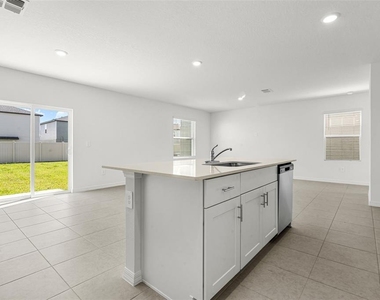 5767 Purple Finch Avenue - Photo Thumbnail 12