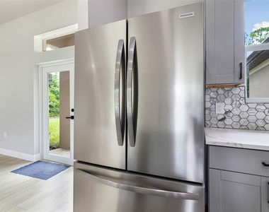 2635 Snug Street - Photo Thumbnail 9