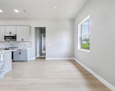 2635 Snug Street - Photo Thumbnail 6
