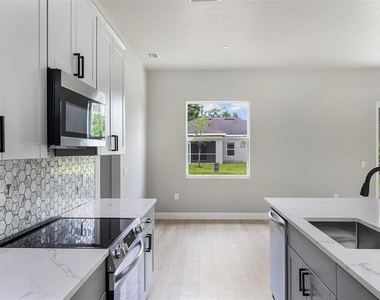 2635 Snug Street - Photo Thumbnail 8