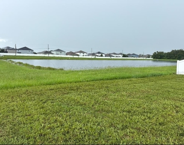 10605 Avian Forrest Dr - Photo Thumbnail 8