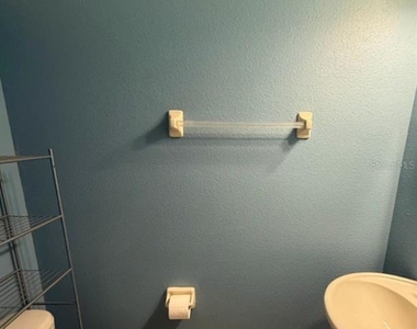 2807 Lantern Hill Avenue - Photo Thumbnail 7