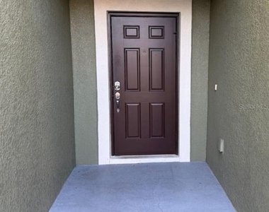 2807 Lantern Hill Avenue - Photo Thumbnail 1