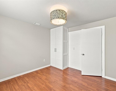 128 Lookout Drive - Photo Thumbnail 25