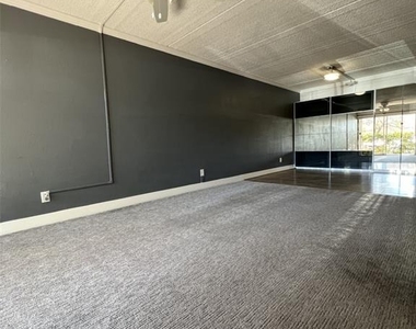 3325 Bayshore Boulevard - Photo Thumbnail 23