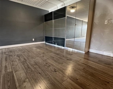 3325 Bayshore Boulevard - Photo Thumbnail 18