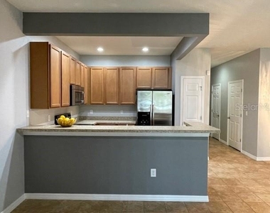 6847 46th Lane N - Photo Thumbnail 10