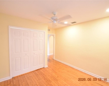 908 7th Avenue Sw - Photo Thumbnail 9
