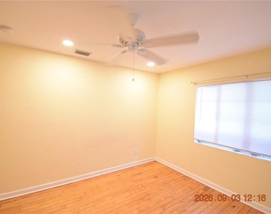 908 7th Avenue Sw - Photo Thumbnail 8