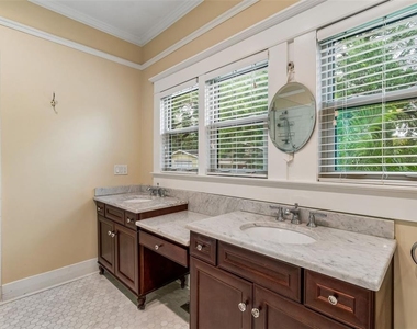 1107 W Horatio Street - Photo Thumbnail 28