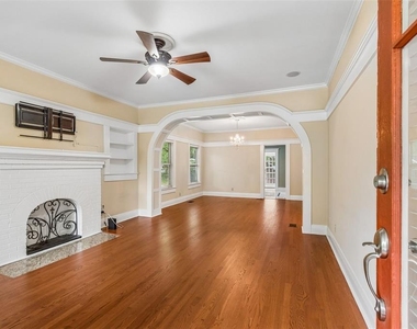 1107 W Horatio Street - Photo Thumbnail 5
