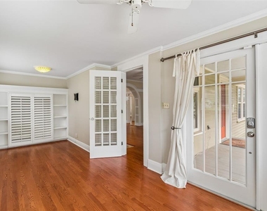 1107 W Horatio Street - Photo Thumbnail 8