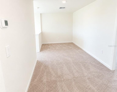 2270 Red Crossbill Drive - Photo Thumbnail 9