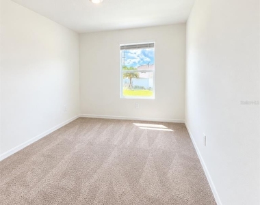 2270 Red Crossbill Drive - Photo Thumbnail 8
