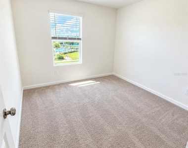 2234 Red Crossbill Drive - Photo Thumbnail 6