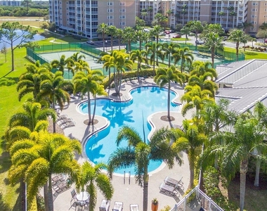 7040 Key Haven Road - Photo Thumbnail 2