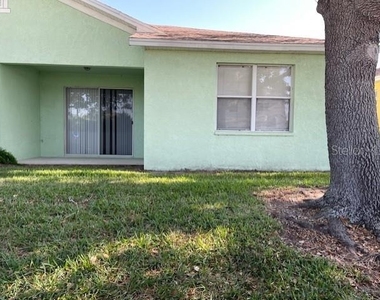 11528 Captiva Kay Drive - Photo Thumbnail 12