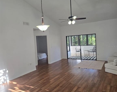 2668 Bentley Drive - Photo Thumbnail 1