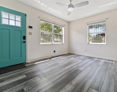 4401 10th Avenue S - Photo Thumbnail 2