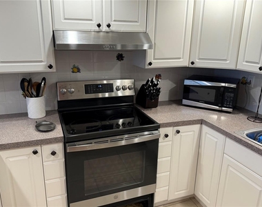 7600 Bayshore Drive - Photo Thumbnail 9