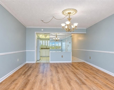 300 64th Avenue - Photo Thumbnail 10