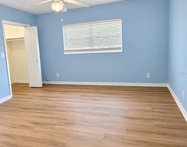 806 W West Street - Photo Thumbnail 7