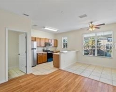 2512 Lexington Oak Drive - Photo Thumbnail 12