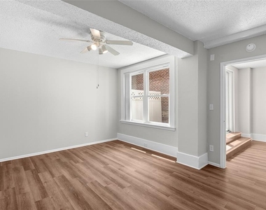 411 1st Avenue N - Photo Thumbnail 28