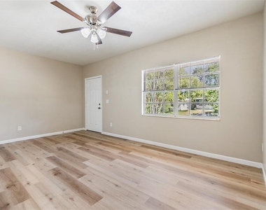 6740 Carnelian Avenue - Photo Thumbnail 19