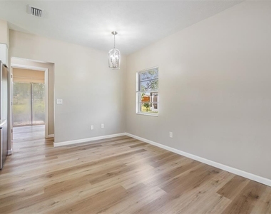 6740 Carnelian Avenue - Photo Thumbnail 20