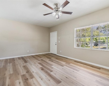 6740 Carnelian Avenue - Photo Thumbnail 27